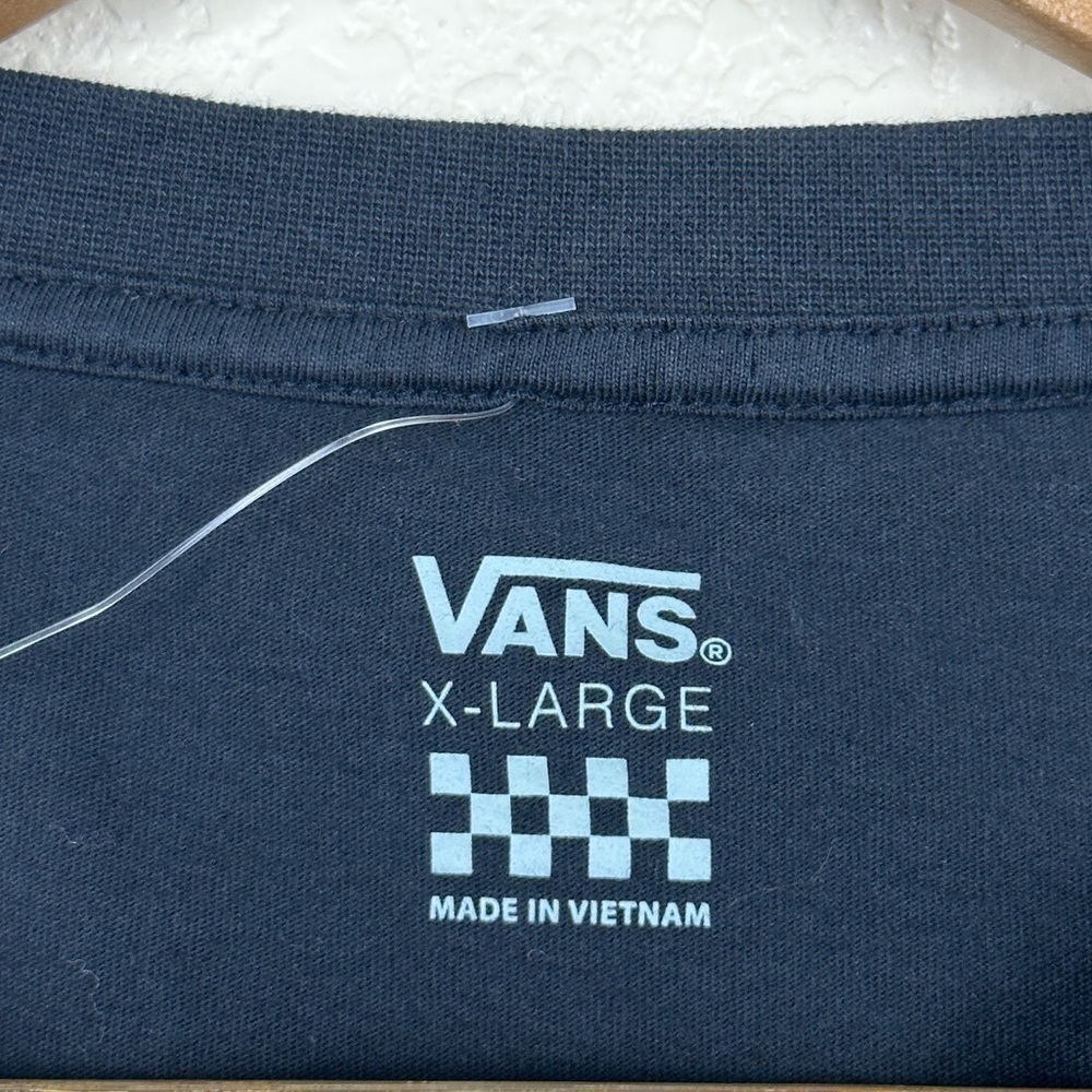 Vans Wind It Cropped Rainbow Graphic Long Sleeve Top Size X-Large Women - Picture 9 of 12